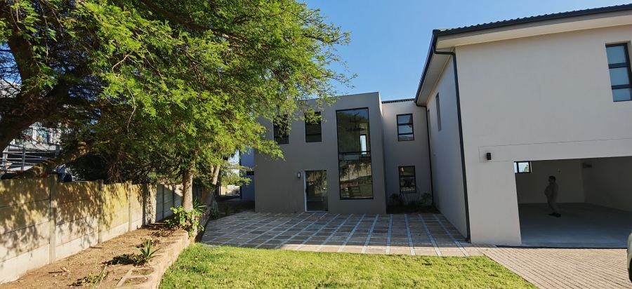 4 Bedroom Property for Sale in Dana Bay Western Cape